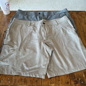 Like New Mens Shorts